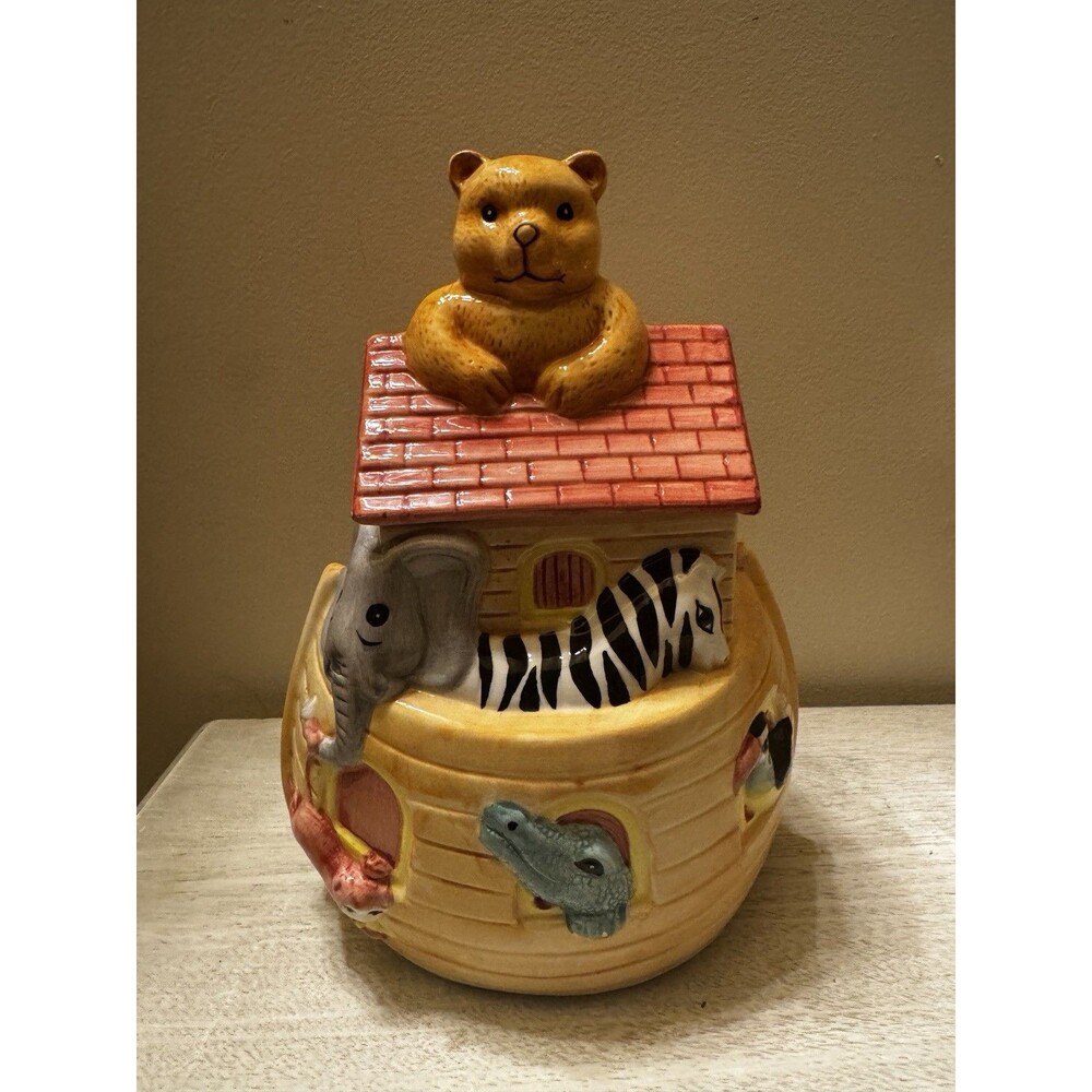 Vintage Jay Import Noahs Ark Ceramic Cookie Jar 3D Animal Collectible 11”